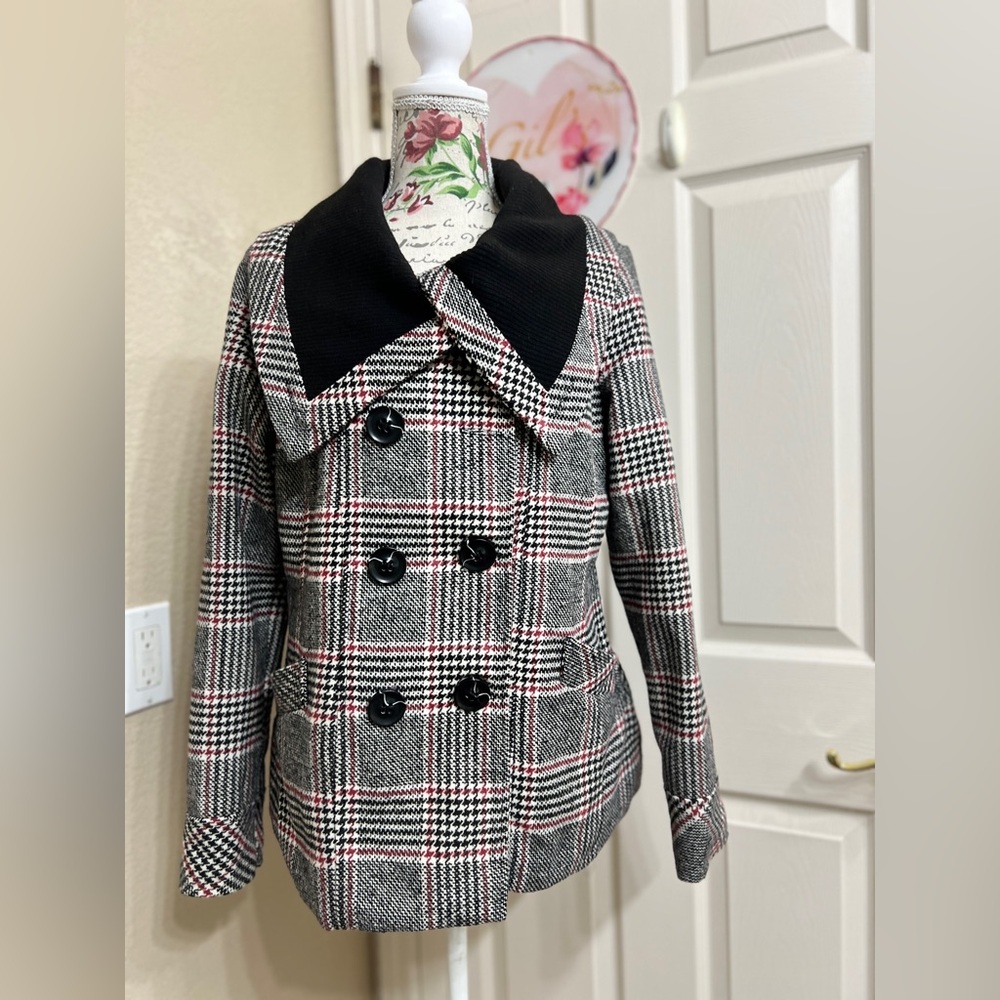 Dollhouse Women's Checkered Peacoat with Black Collar